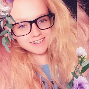 Meet your Posher, Angelina